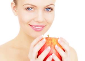 Healthy skin through a better diet.